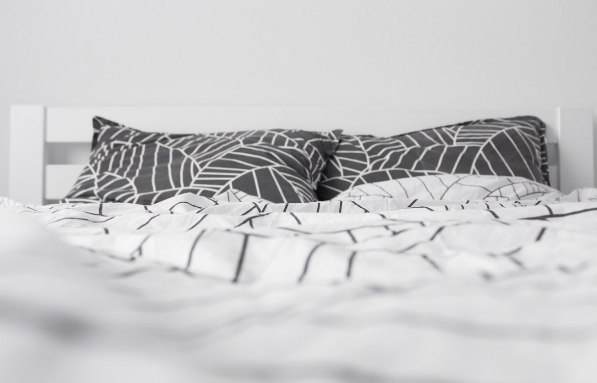 What Pattern Bedsheets Must be Used for Bedroom Decor?