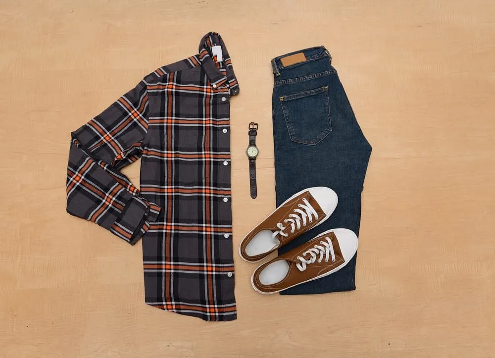 How to Style a Plaid Shirt in 7 Different Ways for Fall