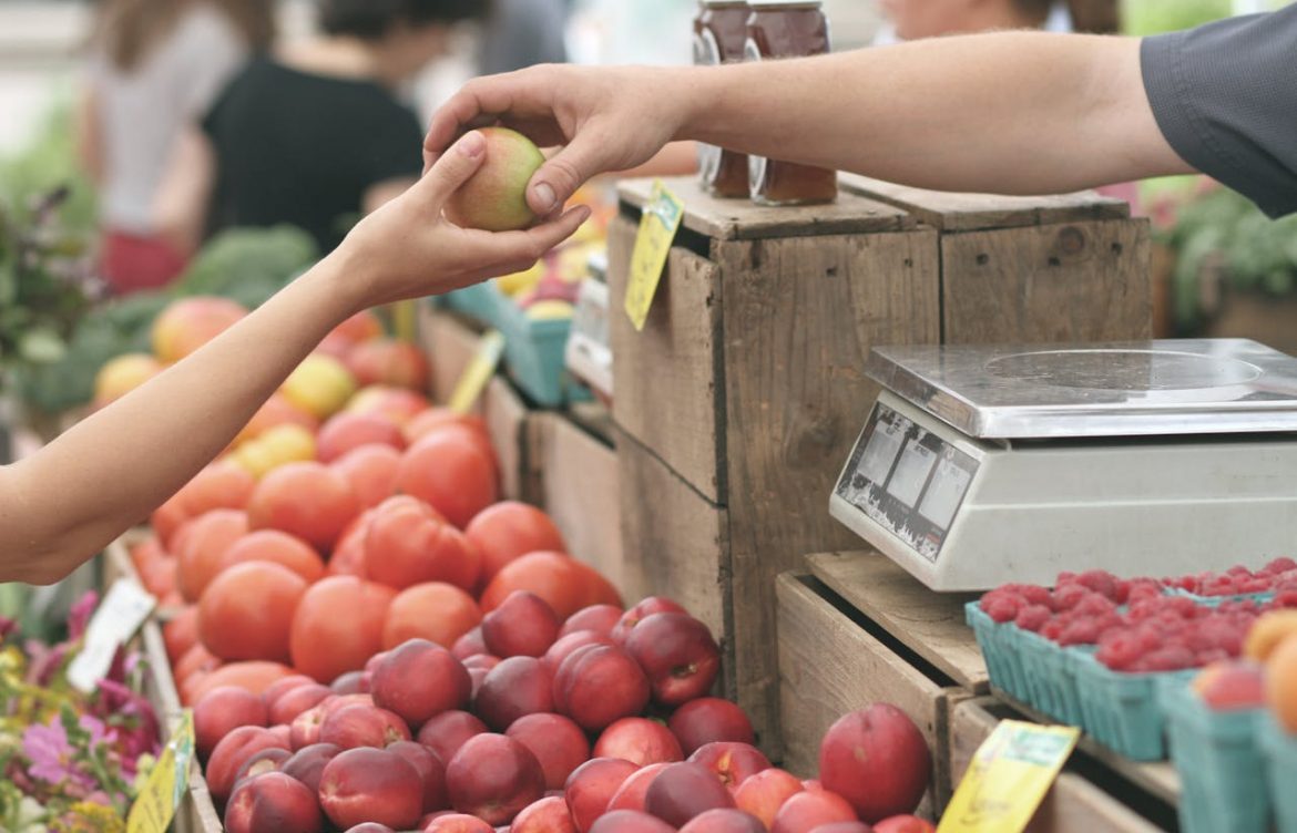 5 Essential Things to Consider When Buying Groceries